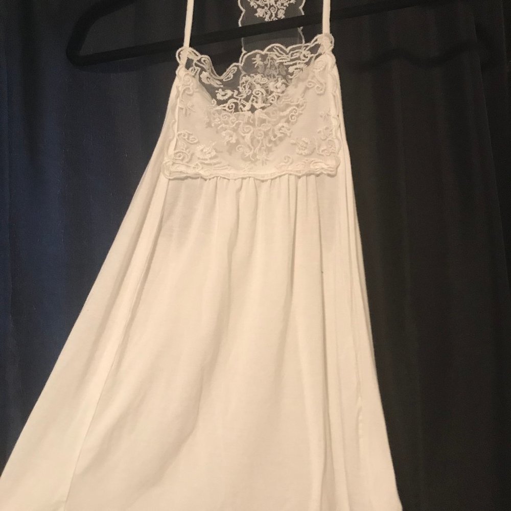 American Eagle Lace Front top